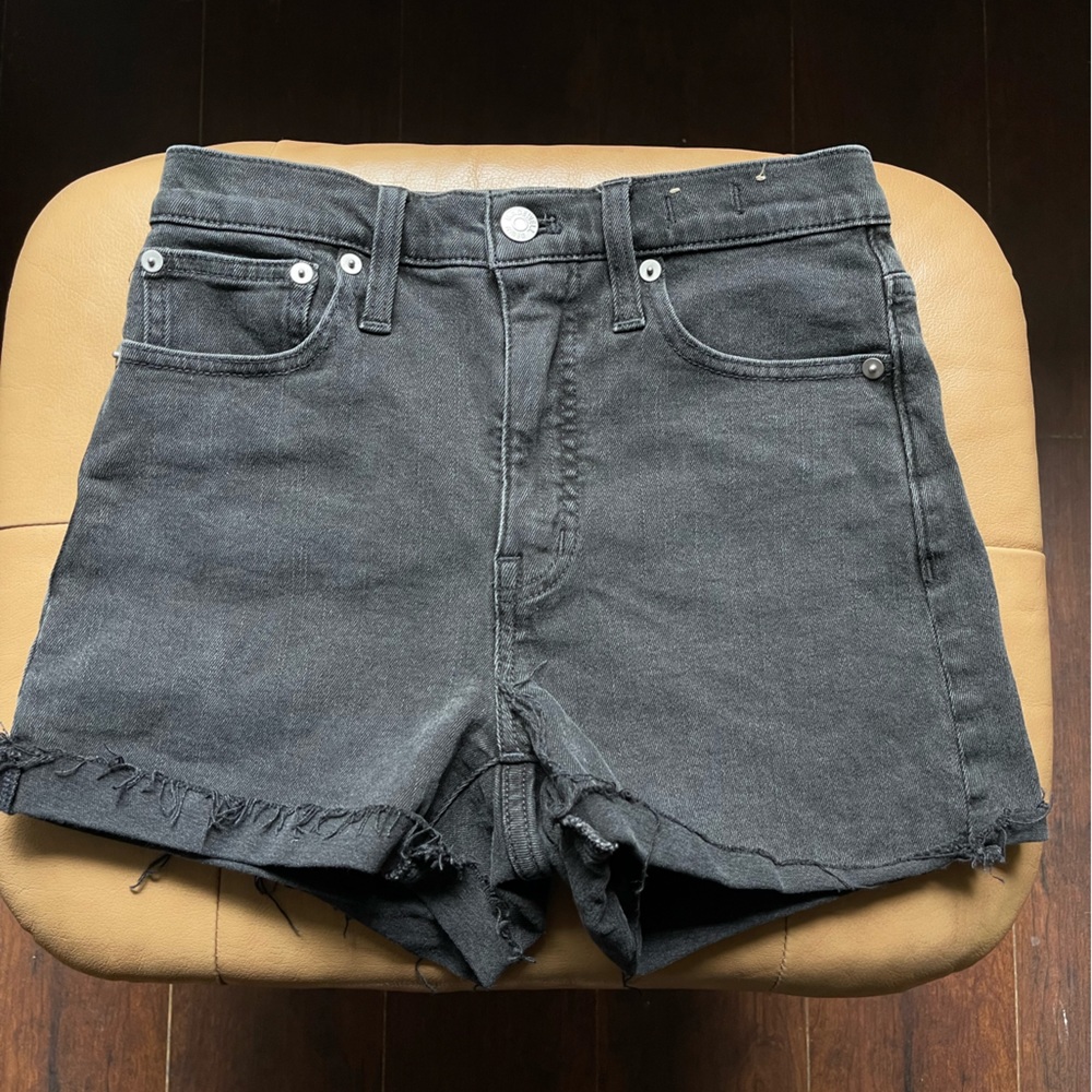 Madewell High-Rise Denim Shorts in Lunar Wash